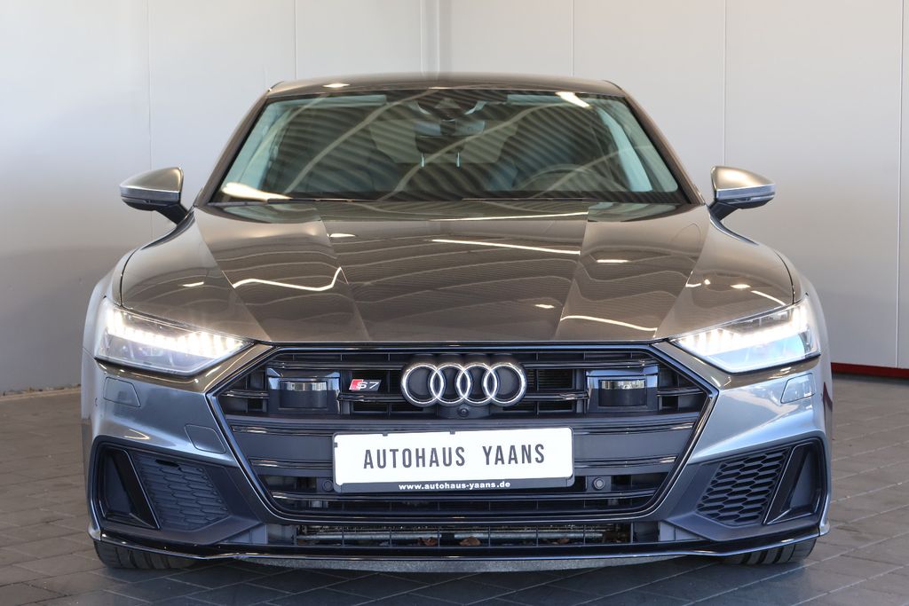 Audi S7 2023 г. Серый, пробег 55820 км