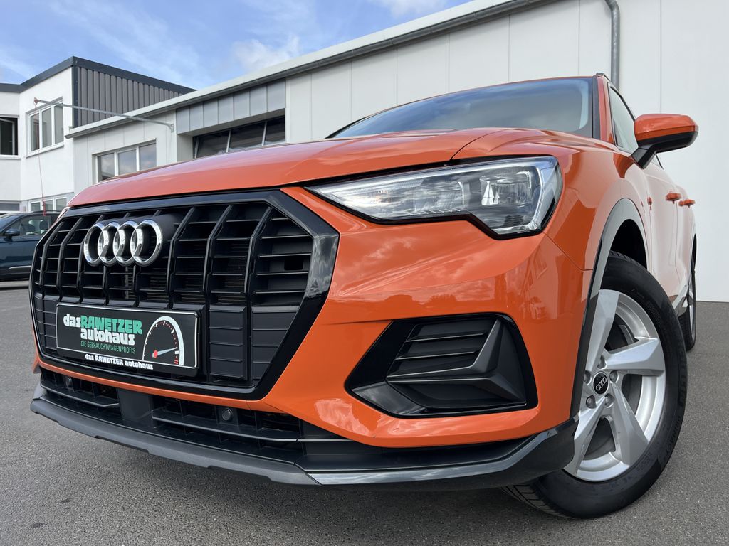 Audi Q3 2023 г. Оранжевый, пробег 39987 км