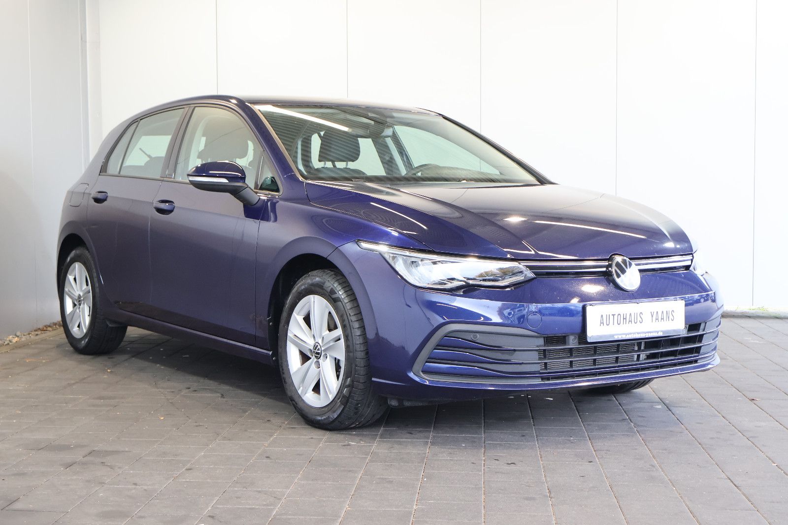 Volkswagen Golf 2021 г. Синий, пробег 44660 км