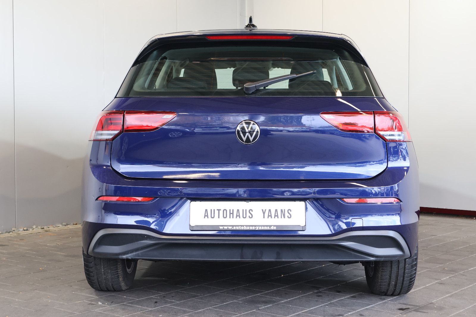 Volkswagen Golf 2021 г. Синий, пробег 44660 км