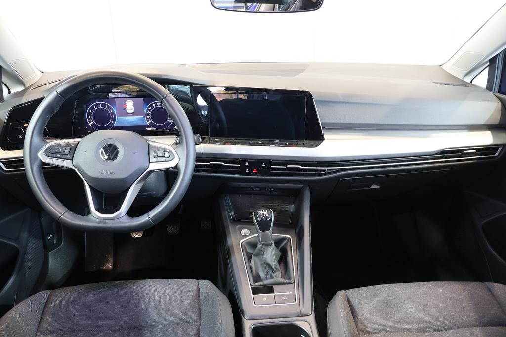 Volkswagen Golf 2021 г. Синий, пробег 44660 км