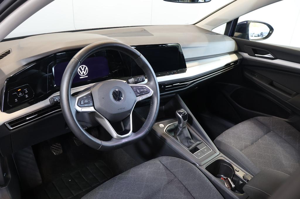 Volkswagen Golf 2021 г. Синий, пробег 44660 км