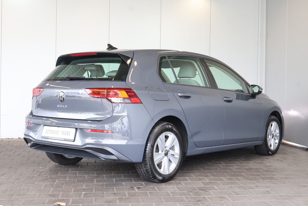 Volkswagen Golf 2022 г. Серый, пробег 47240 км