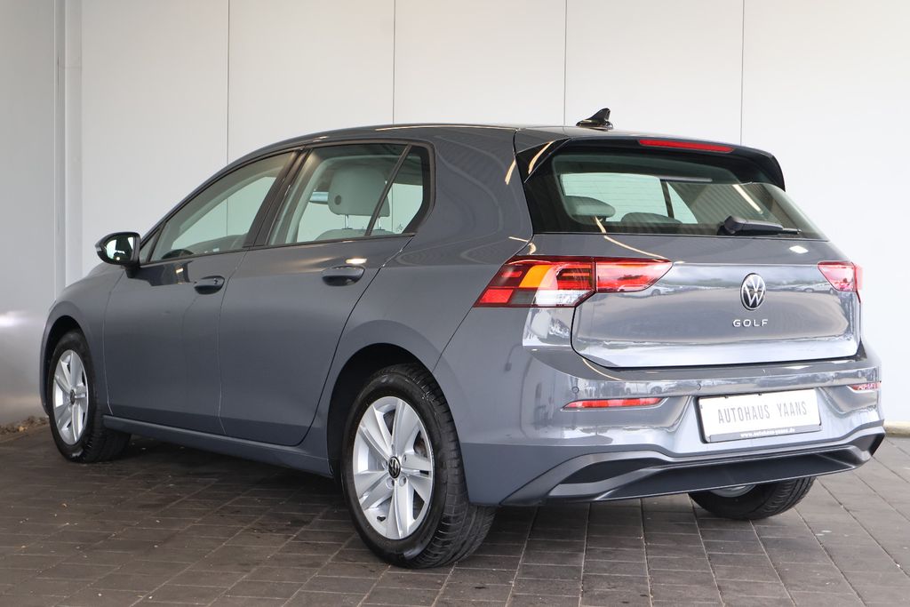 Volkswagen Golf 2022 г. Серый, пробег 47240 км