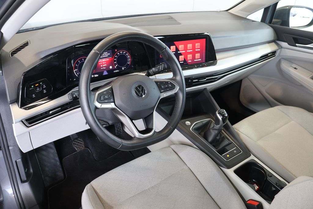 Volkswagen Golf 2022 г. Серый, пробег 47240 км