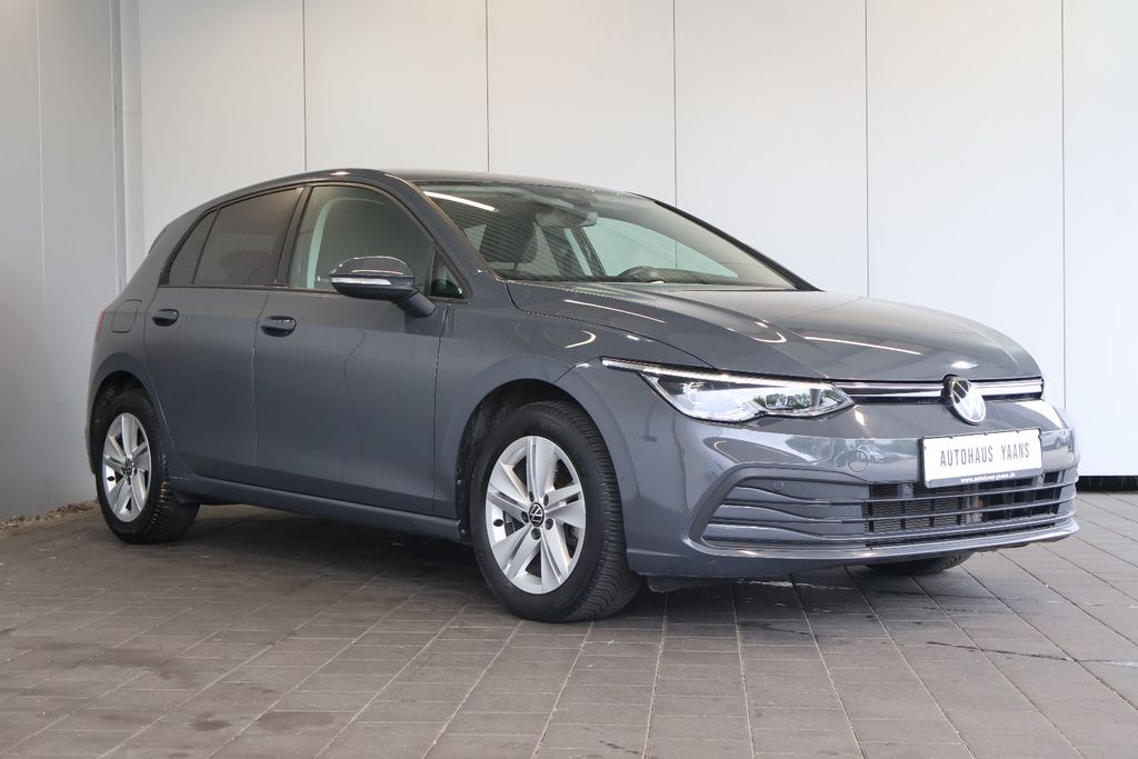 Volkswagen Golf 2023 г. Серый, пробег 55490 км