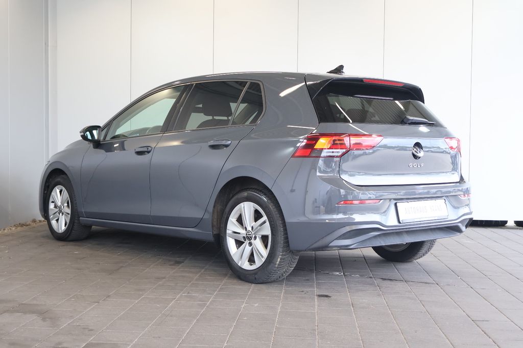 Volkswagen Golf 2023 г. Серый, пробег 55490 км