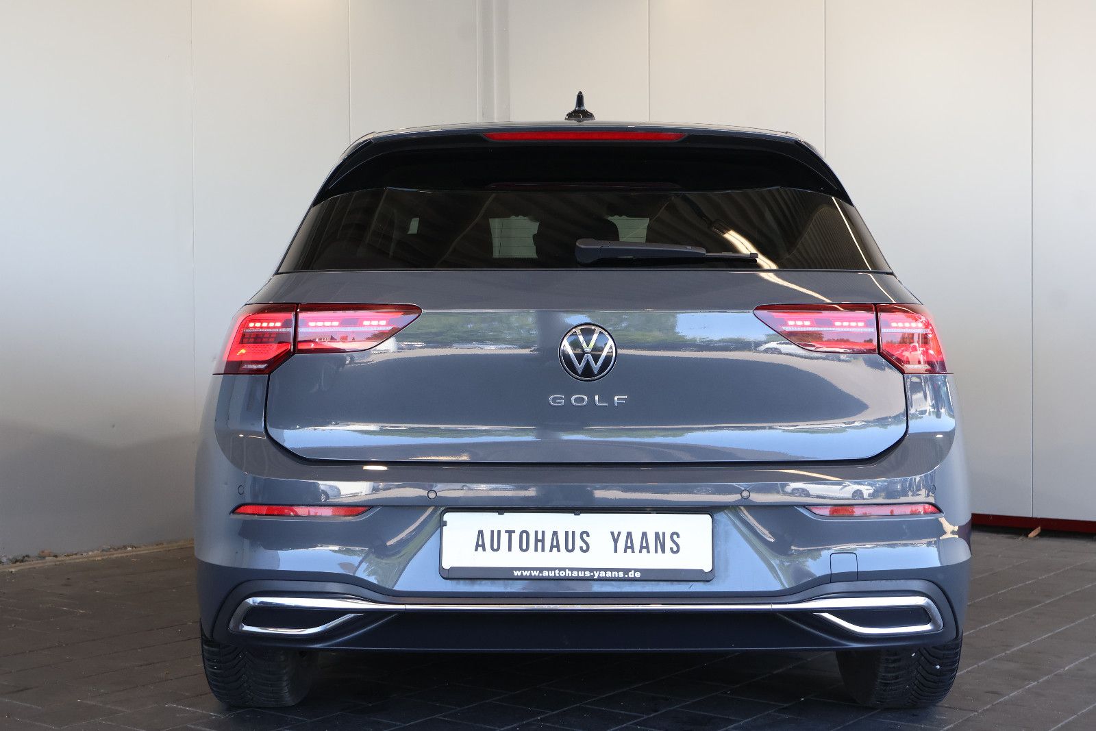 Volkswagen Golf 2022 г. Серый, пробег 59950 км