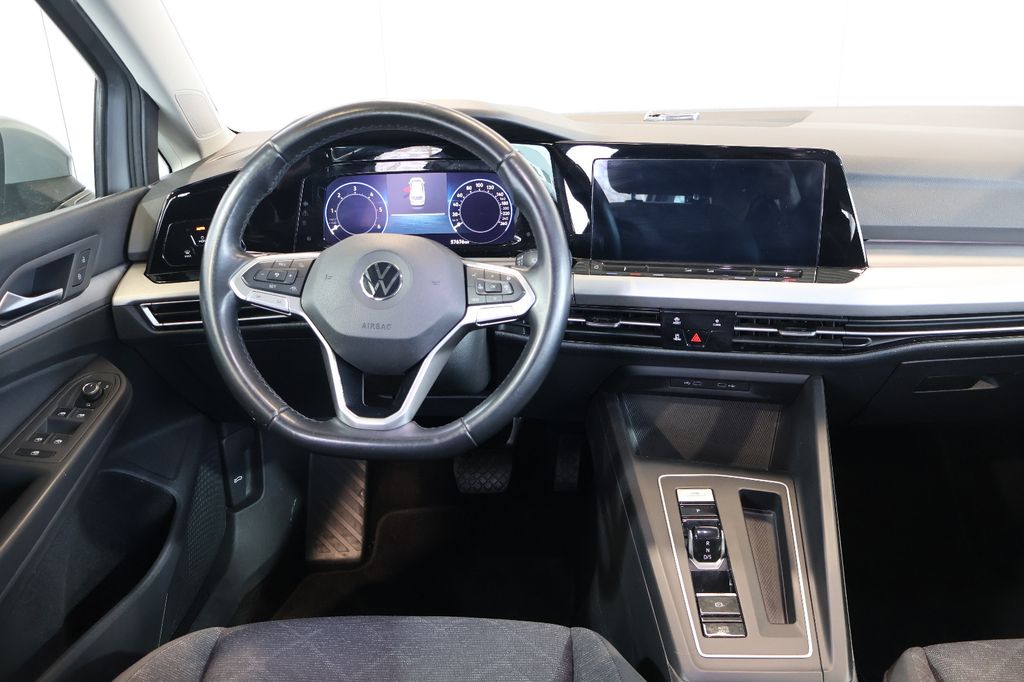 Volkswagen Golf 2021 г. Серый, пробег 57680 км
