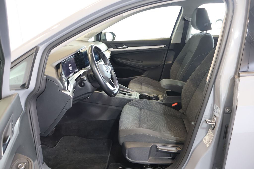 Volkswagen Golf 2021 г. Серый, пробег 57680 км