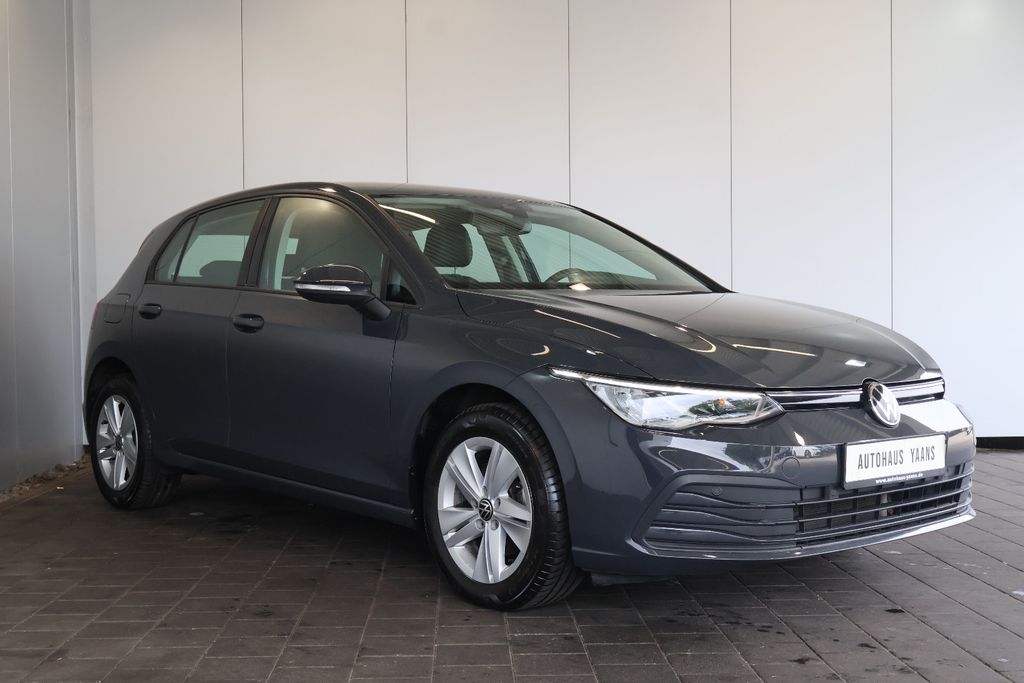 Volkswagen Golf 2022 г. Серый, пробег 59260 км