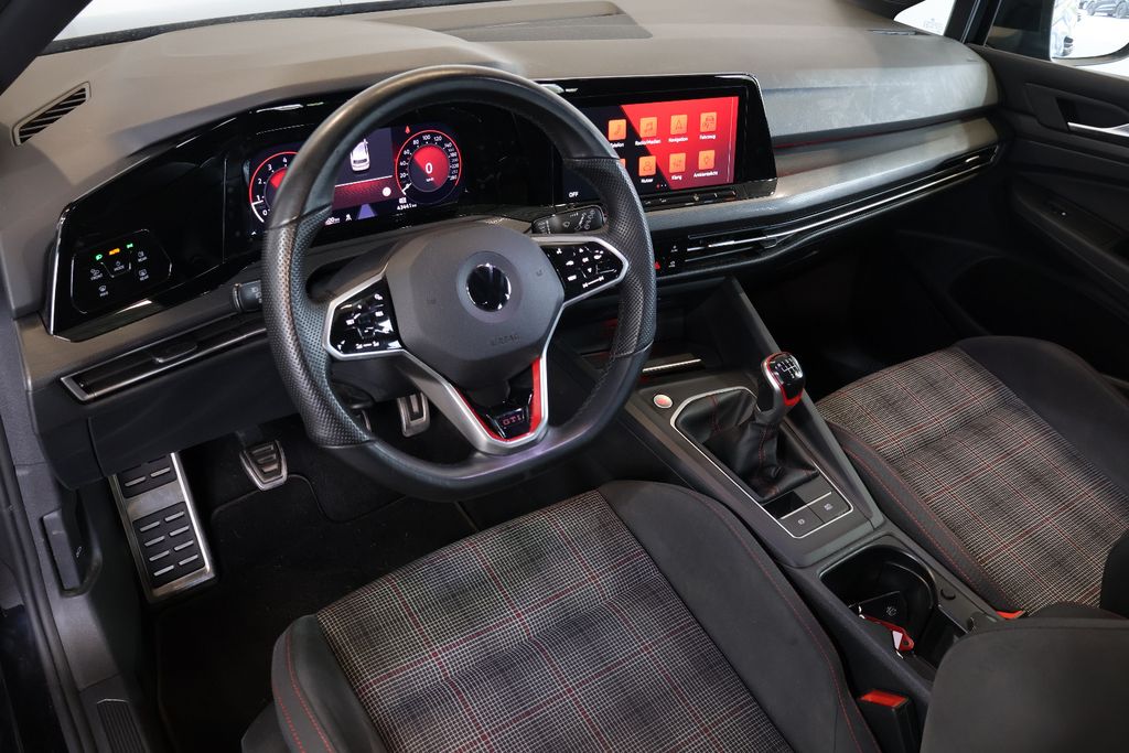 Volkswagen Golf 2021 г. Чёрный, пробег 43440 км