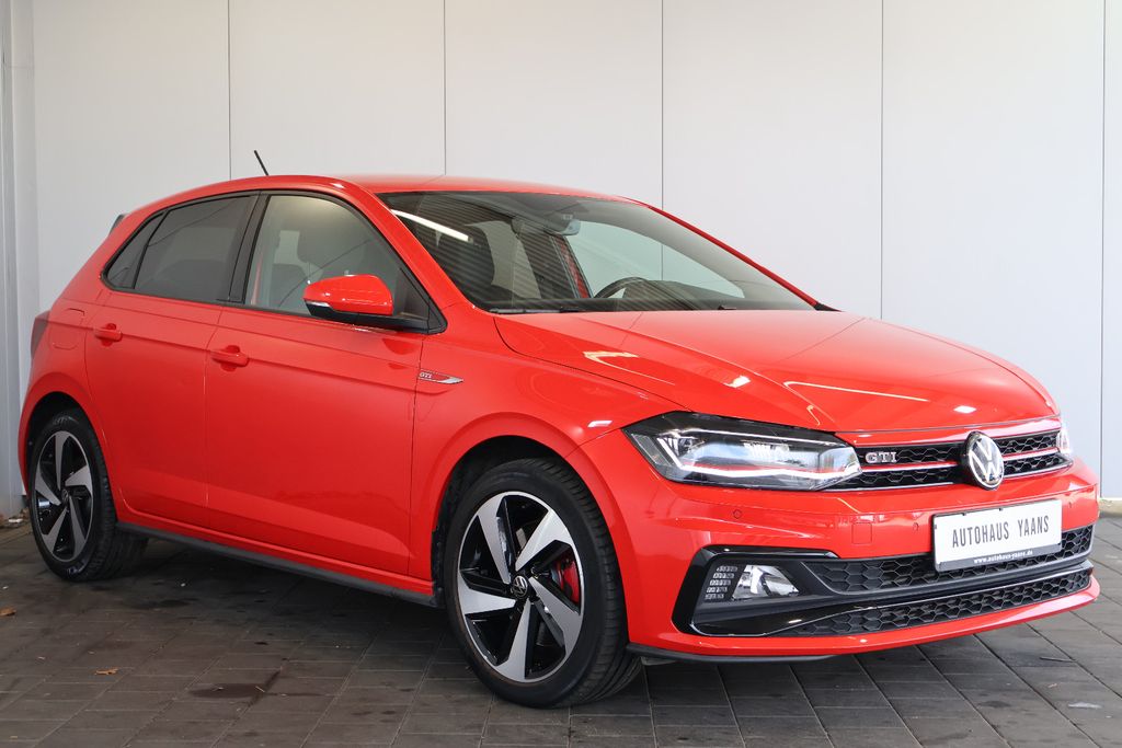 Volkswagen Polo 2021 г. Красный, пробег 31740 км