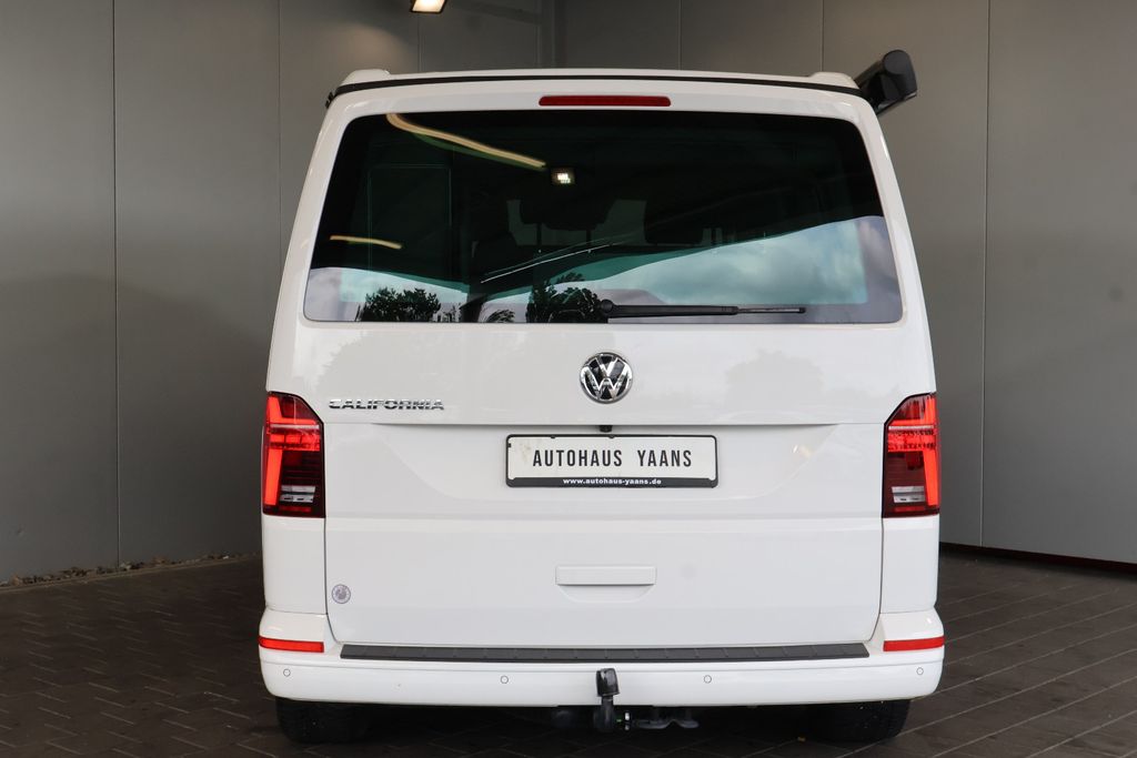 Volkswagen T6 CALIFORNIA 2023 г. Белый, пробег 49220 км