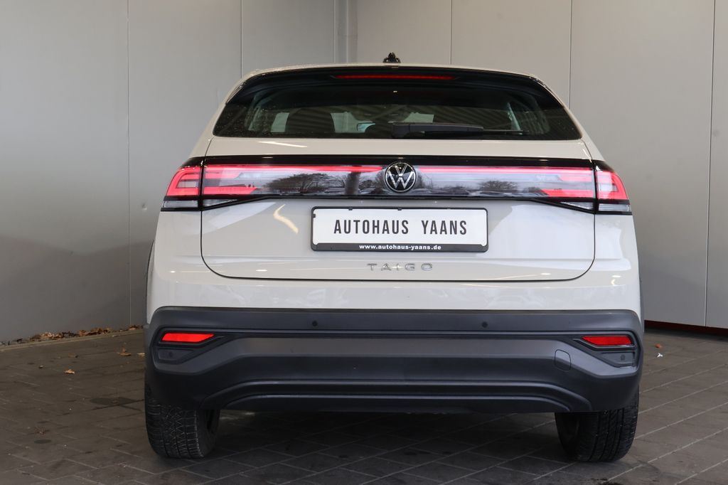 Volkswagen Taigo 2023 г. Серый, пробег 48830 км