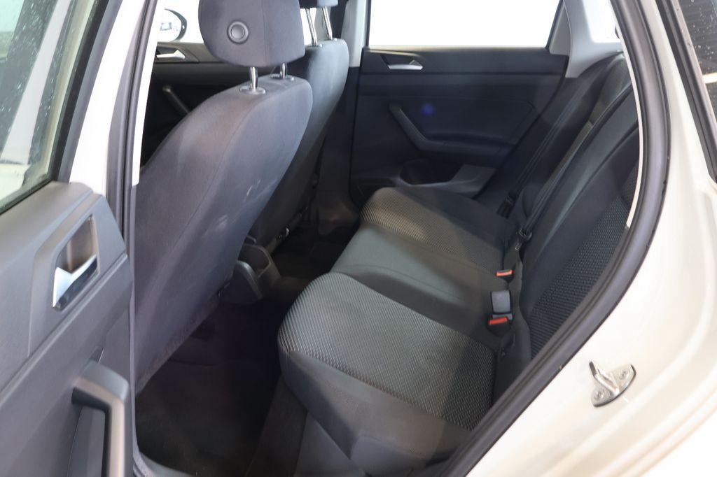 Volkswagen Taigo 2023 г. Серый, пробег 48830 км