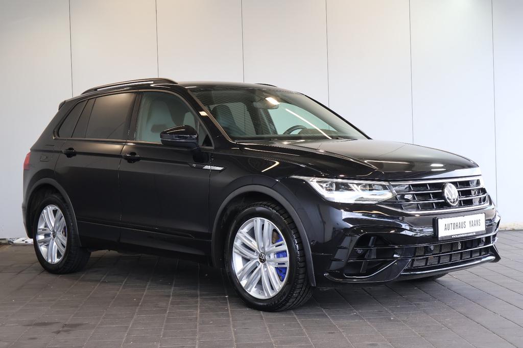 Volkswagen Tiguan 2022 г. Чёрный, пробег 37150 км