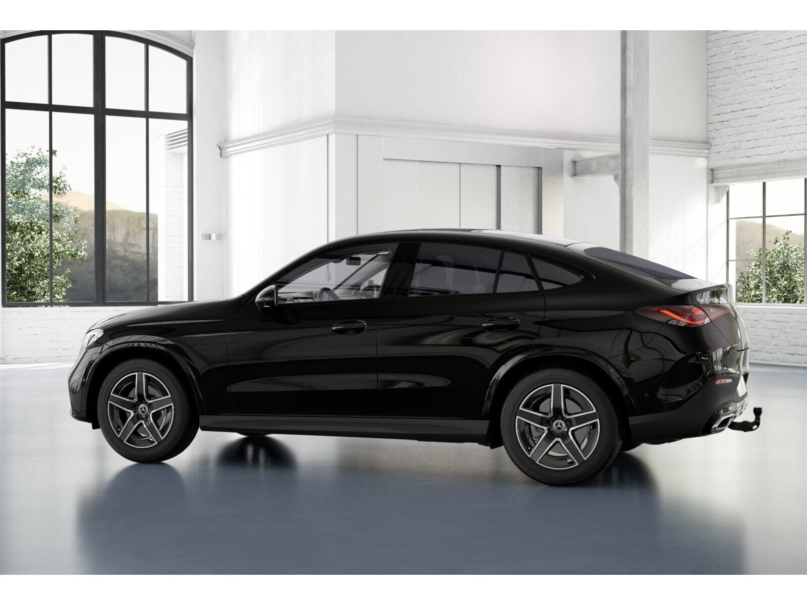 Mercedes-Benz GLC 220 2026 г. Чёрный, пробег 10432 км