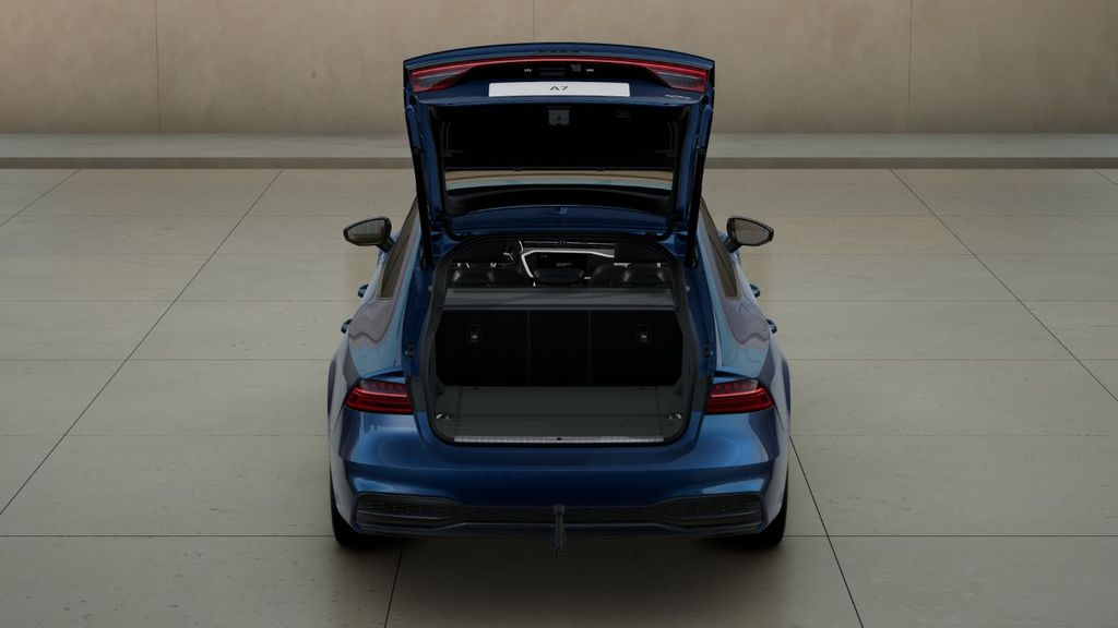 Audi A7 2025 г. Синий, пробег 17272 км