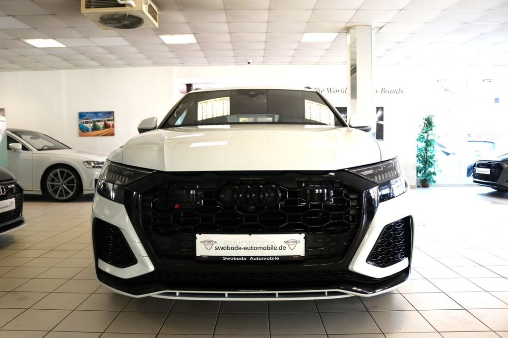 Audi RSQ8 2023 г. Белый, пробег 47959 км