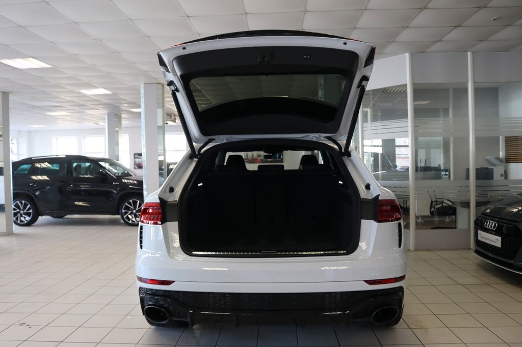 Audi RSQ8 2023 г. Белый, пробег 47959 км