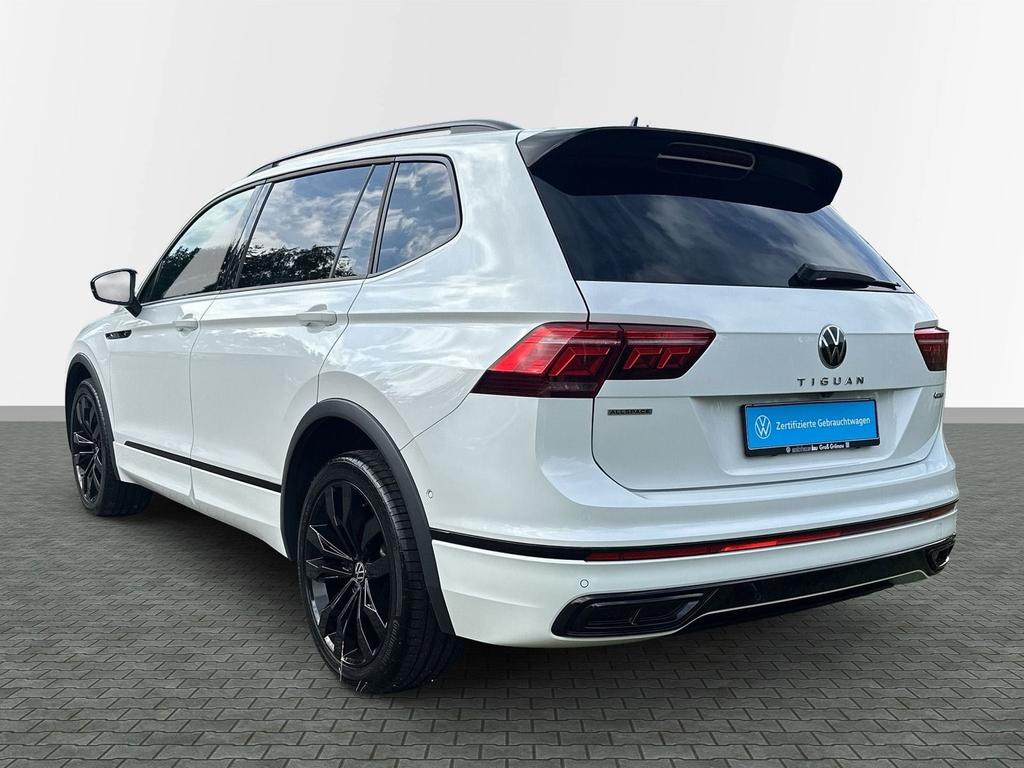 Volkswagen TIGUAN ALLSPACE 2022 г. Белый, пробег 58644 км