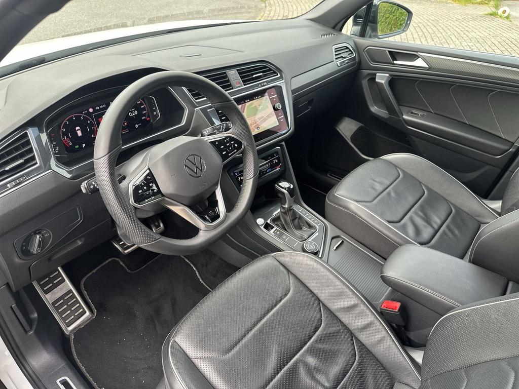Volkswagen TIGUAN ALLSPACE 2022 г. Белый, пробег 58644 км