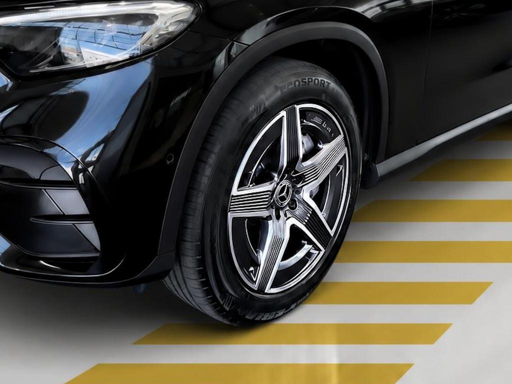 Mercedes-Benz GLC 300 2025 г. Чёрный, пробег 12707 км
