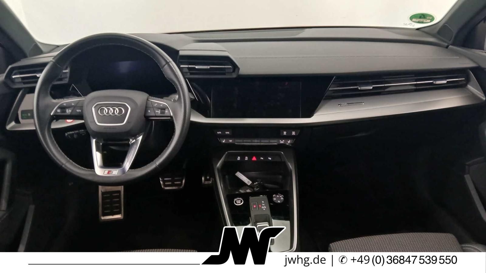 Audi A3 2022 г. Красный, пробег 29800 км