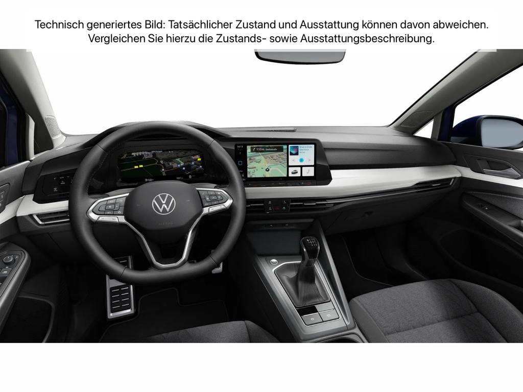 Volkswagen Golf 2023 г. Синий, пробег 30884 км