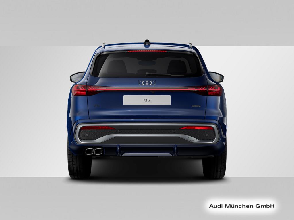 Audi Q5 2024 г. Синий, пробег 14372 км