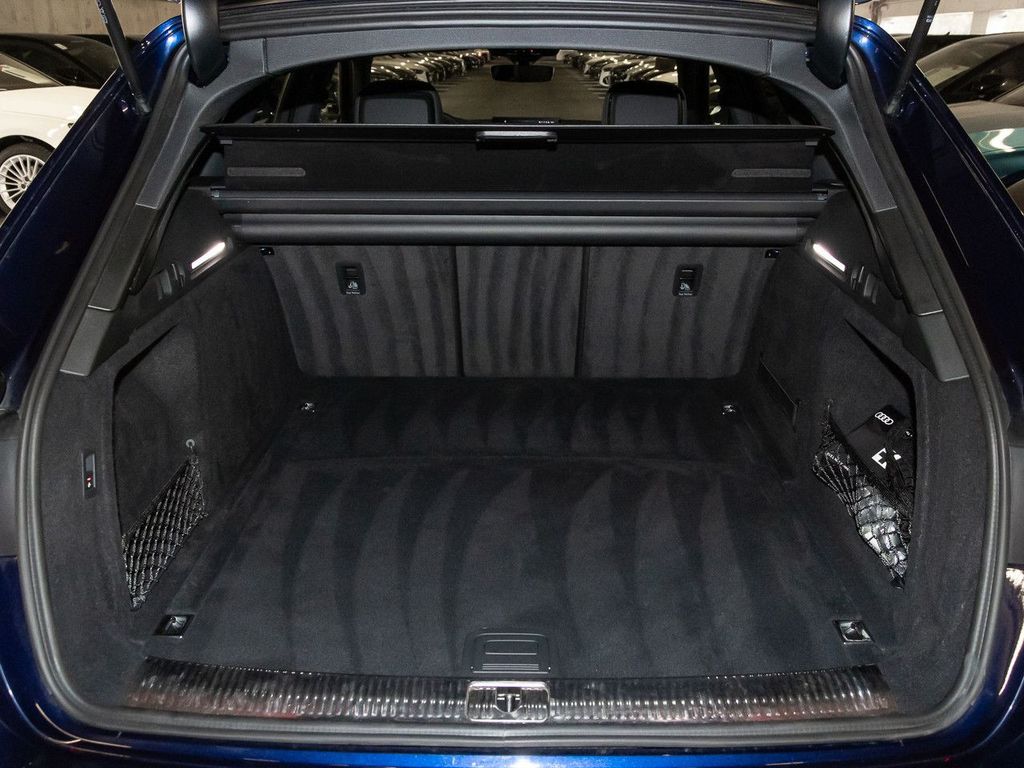Audi A4 2024 г. Синий, пробег 32912 км