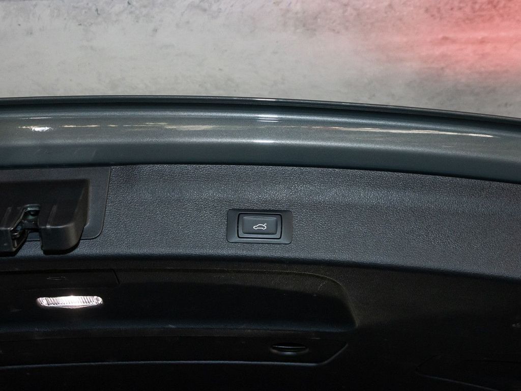 Audi A6 2023 г. Серый, пробег 38437 км