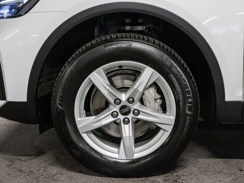 Audi Q5 2024 г. Белый, пробег 45011 км