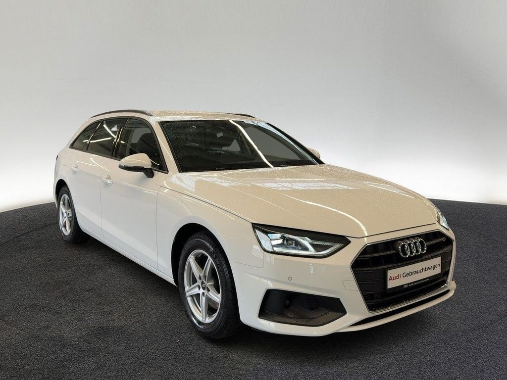 Audi A4 2023 г. Белый, пробег 44020 км