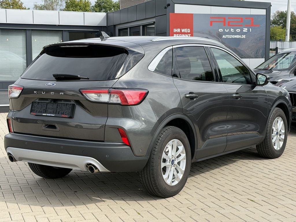 Ford Kuga 2022 г. Серый, пробег 49507 км