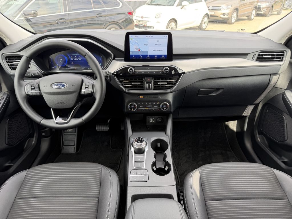 Ford Kuga 2022 г. Серый, пробег 49507 км