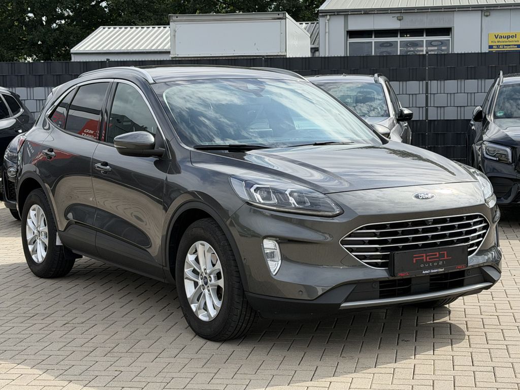 Ford Kuga 2022 г. Серый, пробег 49507 км
