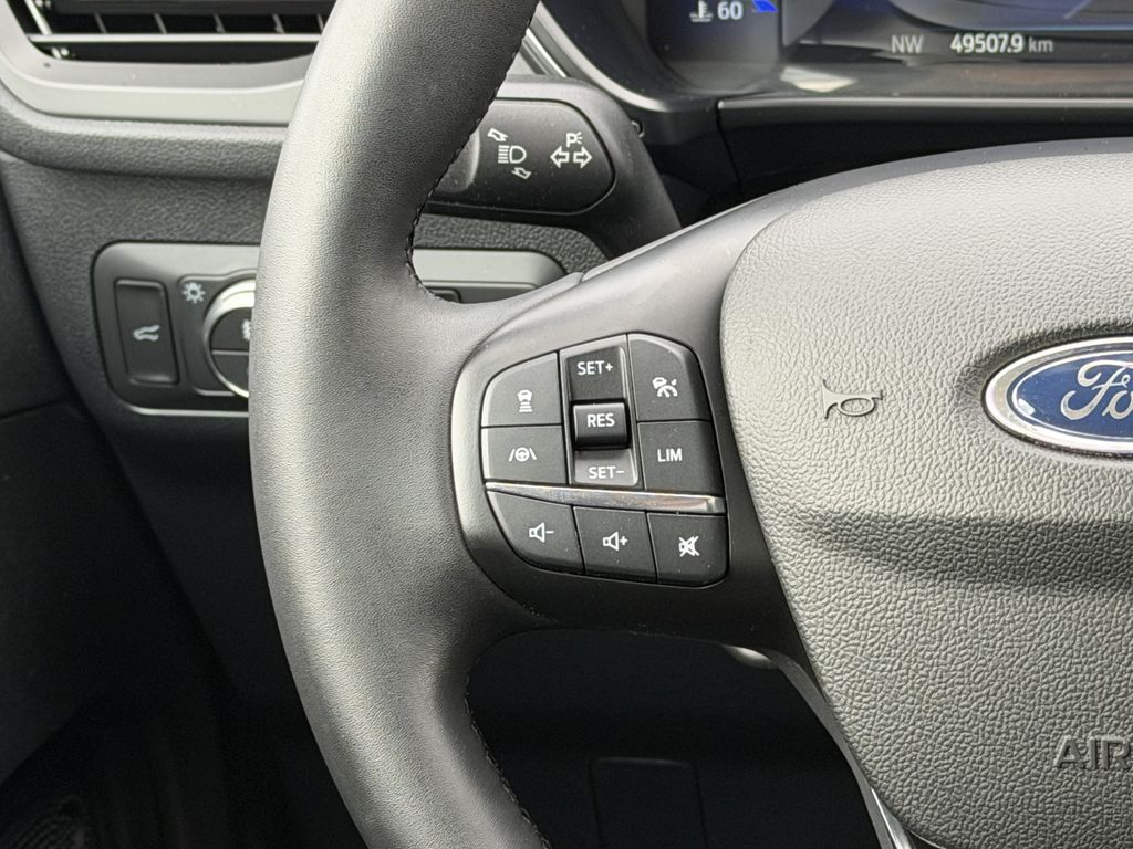 Ford Kuga 2022 г. Серый, пробег 49507 км