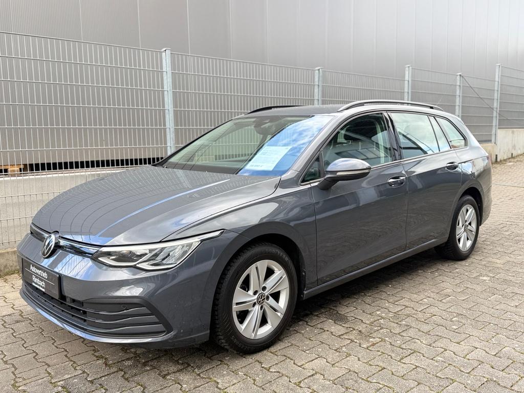 Volkswagen Golf 2023 г. Серый, пробег 41000 км