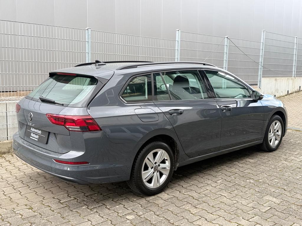 Volkswagen Golf 2023 г. Серый, пробег 41000 км