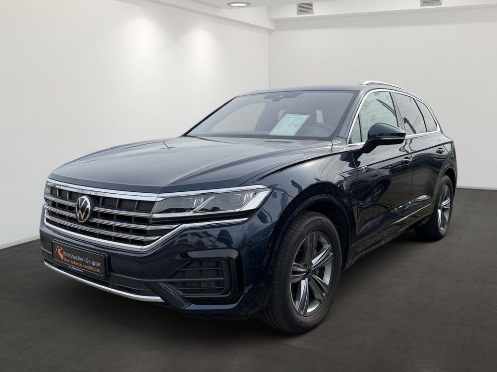 Volkswagen Touareg 2023 г. Синий, пробег 45067 км