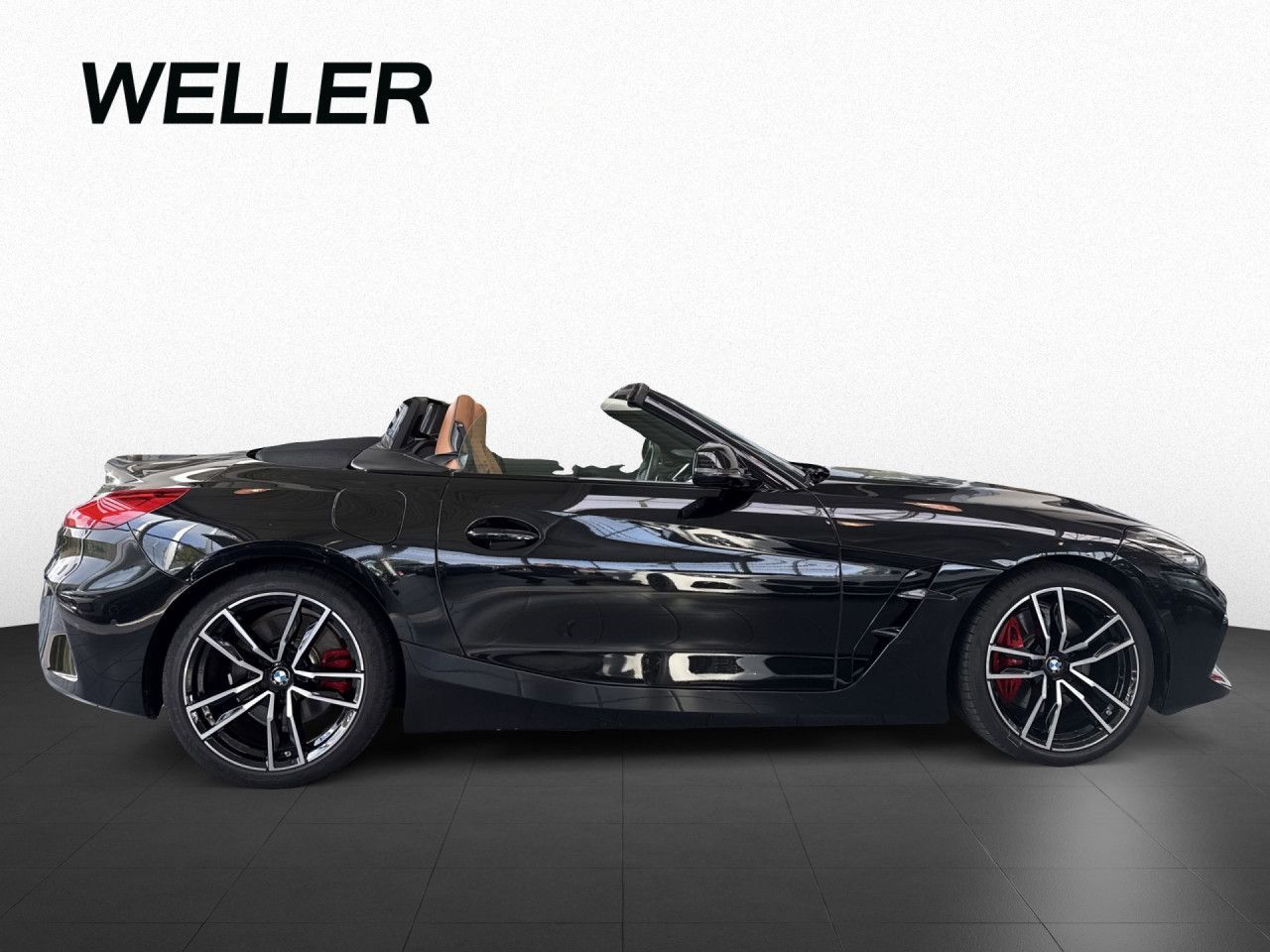 BMW Z4 2025 г. Чёрный, пробег 22326 км