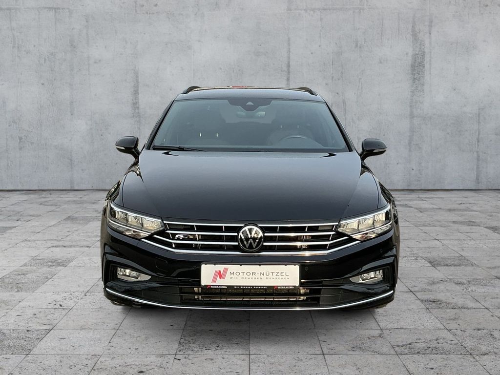 Volkswagen PASSAT VARIANT 2023 г. Чёрный, пробег 54414 км