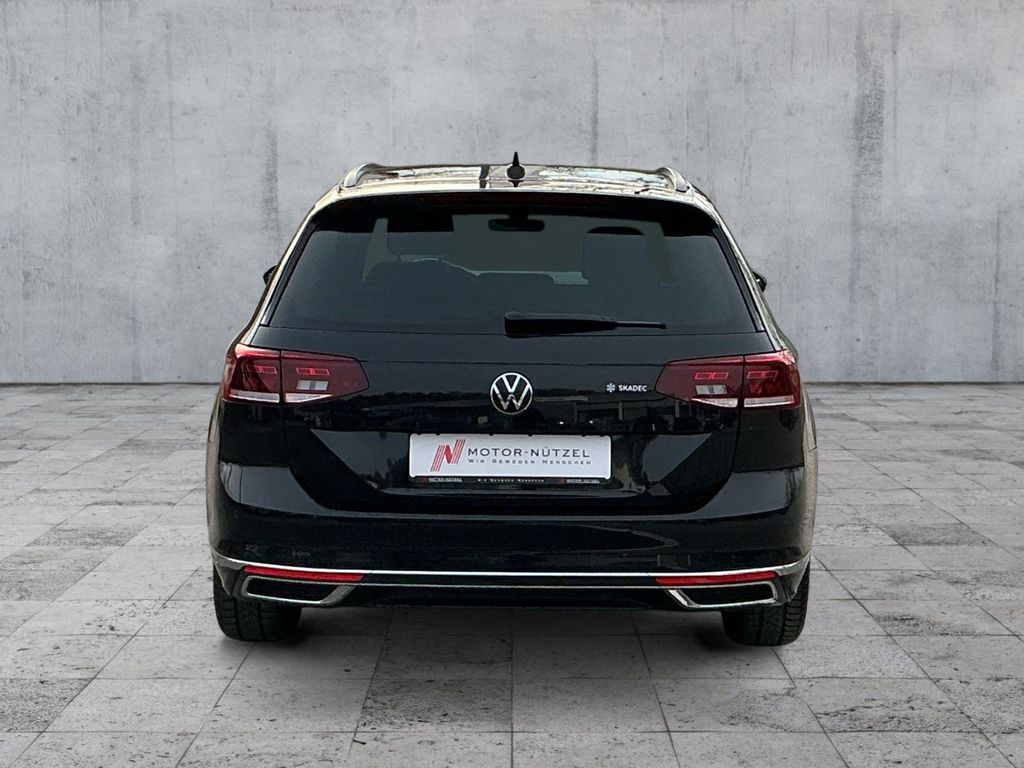 Volkswagen PASSAT VARIANT 2023 г. Чёрный, пробег 54414 км