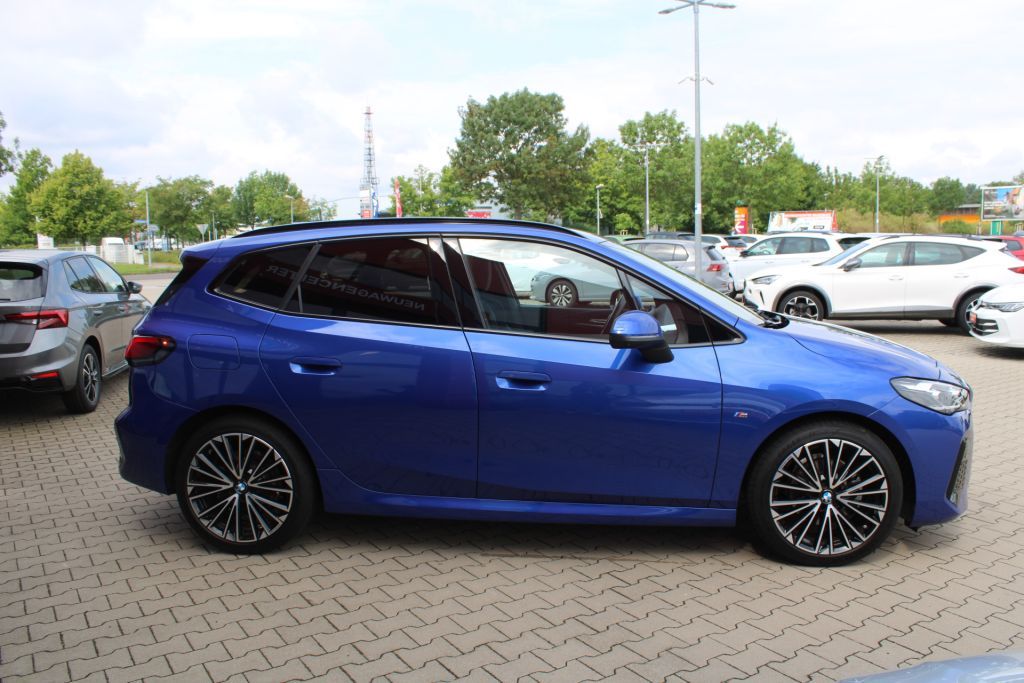 BMW 218 ACTIVE TOURER 2024 г. Синий, пробег 23544 км
