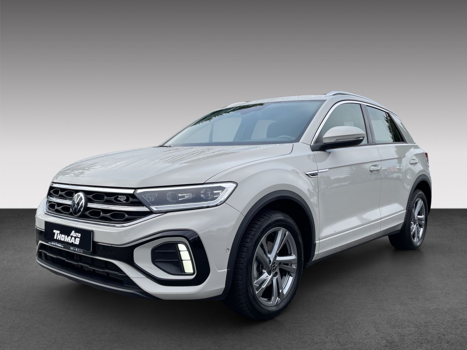 Volkswagen T-Roc 2024 г. Серый, пробег 19479 км