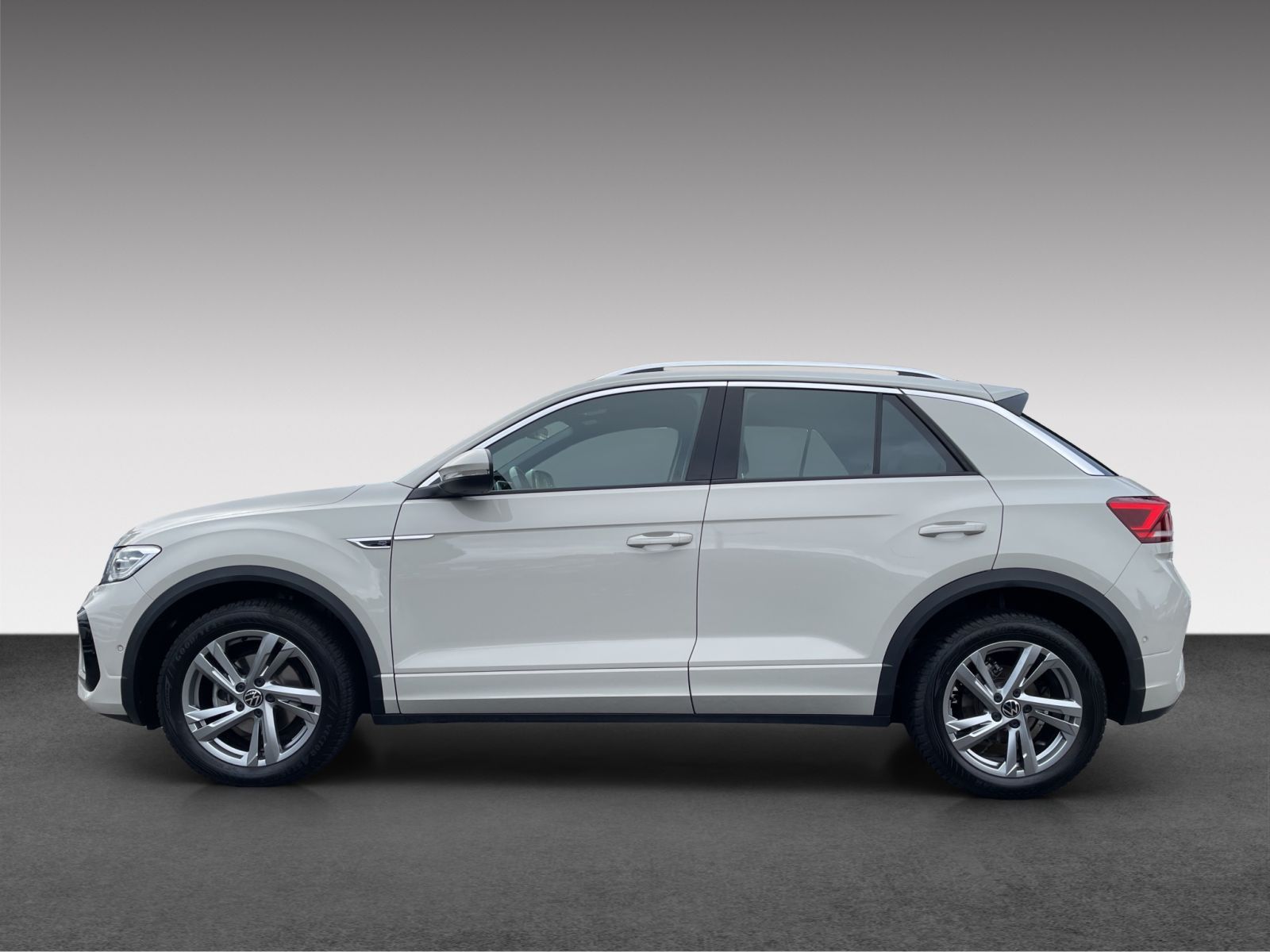 Volkswagen T-Roc 2024 г. Серый, пробег 19479 км