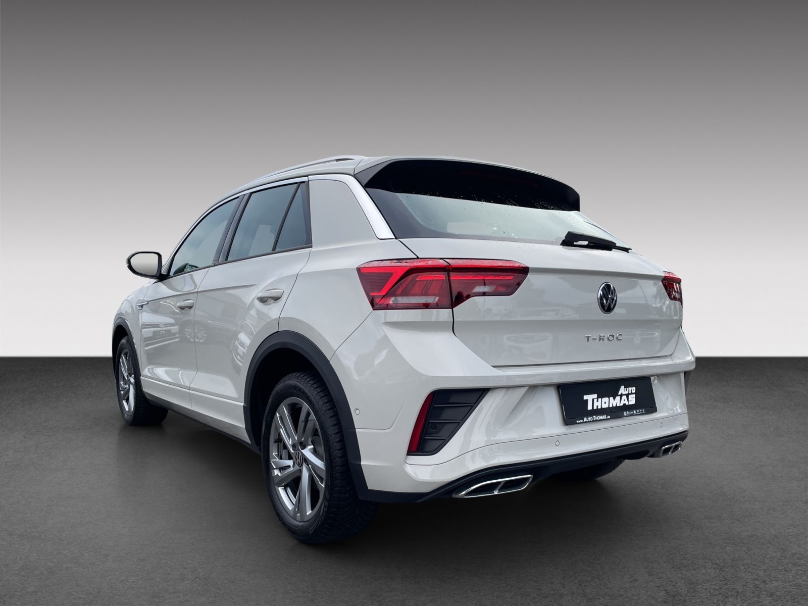 Volkswagen T-Roc 2024 г. Серый, пробег 19479 км
