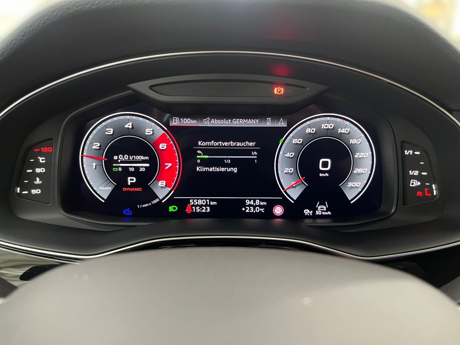 Audi SQ8 2023 г. Серый, пробег 55793 км